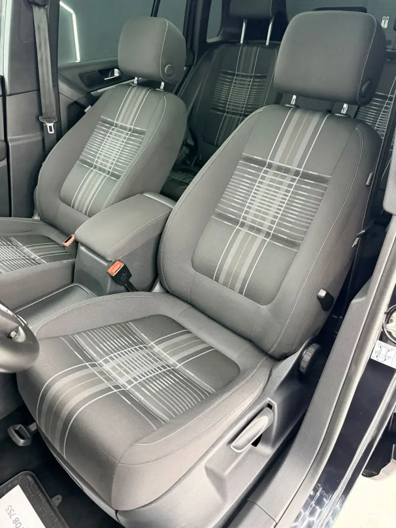 VOLKSWAGEN TIGUAN 2016 2.0D E6 4X4 Garantie 12 Luni Rate Ava