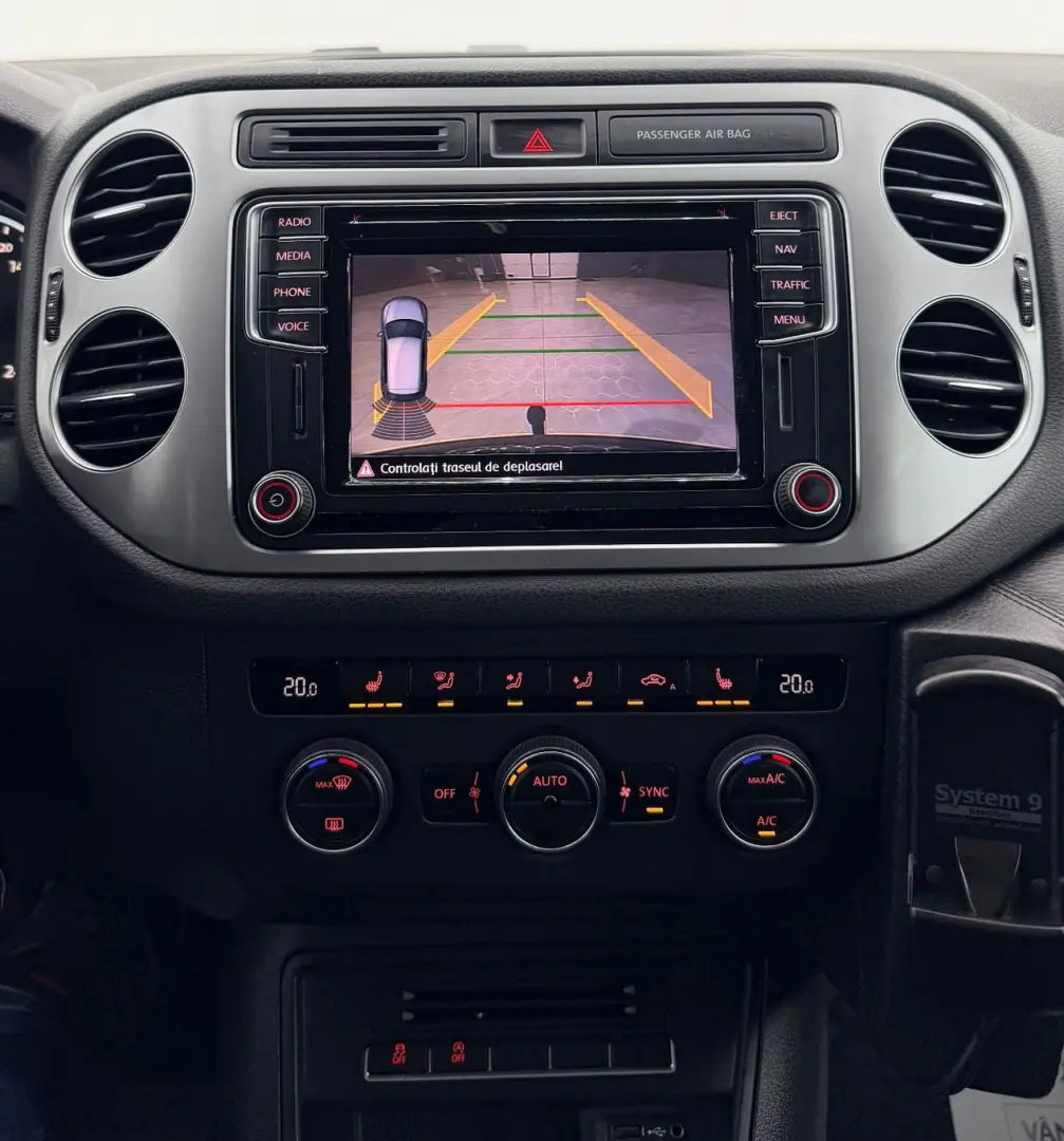 VOLKSWAGEN TIGUAN 2016 2.0D E6 4X4 Garantie 12 Luni Rate Ava