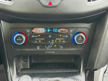 FORD FOCUS 2015 1.6D E5 GARANTIE Rate Avans 0 Doar Cu Buleti