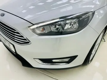 FORD FOCUS 2015 1.6D E5 GARANTIE Rate Avans 0 Doar Cu Buleti