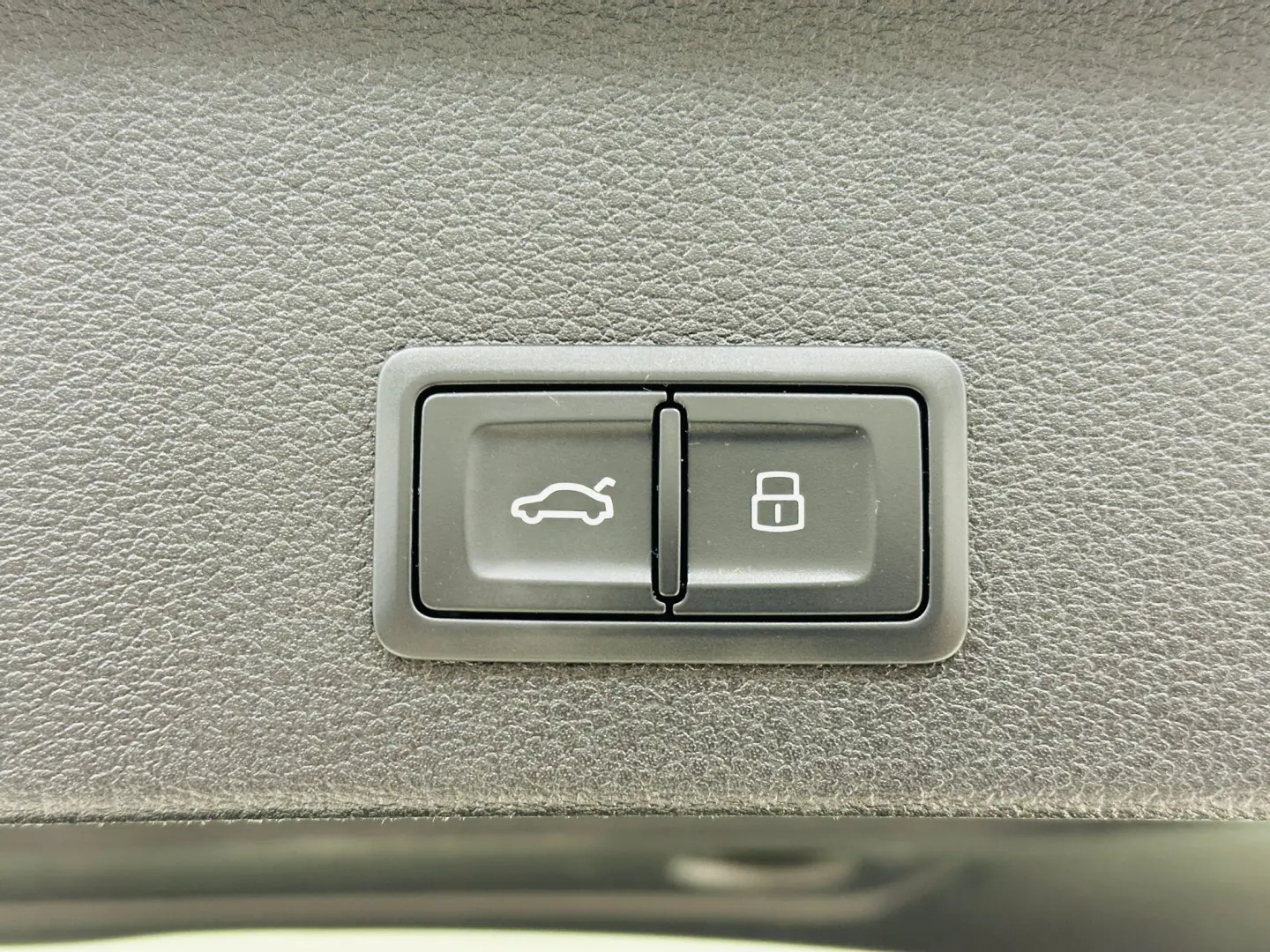 AUDI Q2 2020 1.6D E6 GARANTIE Rate Avans 0 Doar Cu Buletinul