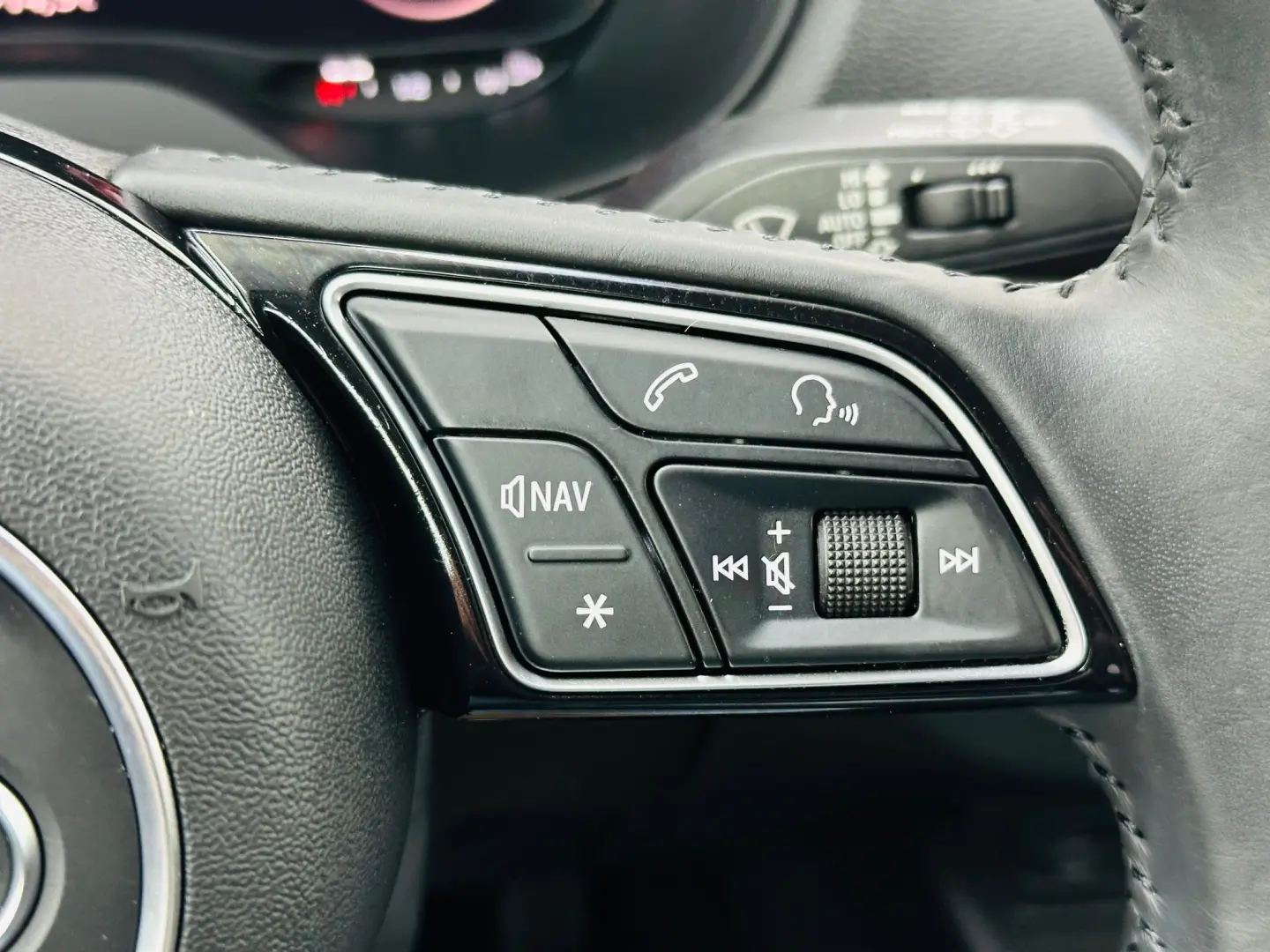 AUDI Q2 2020 1.6D E6 GARANTIE Rate Avans 0 Doar Cu Buletinul