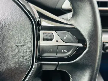 PEUGEOT 5008 2019 1.2I E6 GARANTIE 12 LUNI Rate Avans 0 Doar