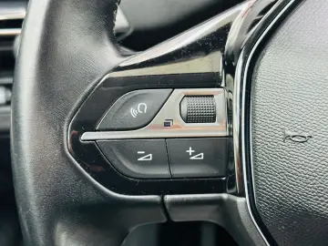 PEUGEOT 5008 2019 1.2I E6 GARANTIE 12 LUNI Rate Avans 0 Doar