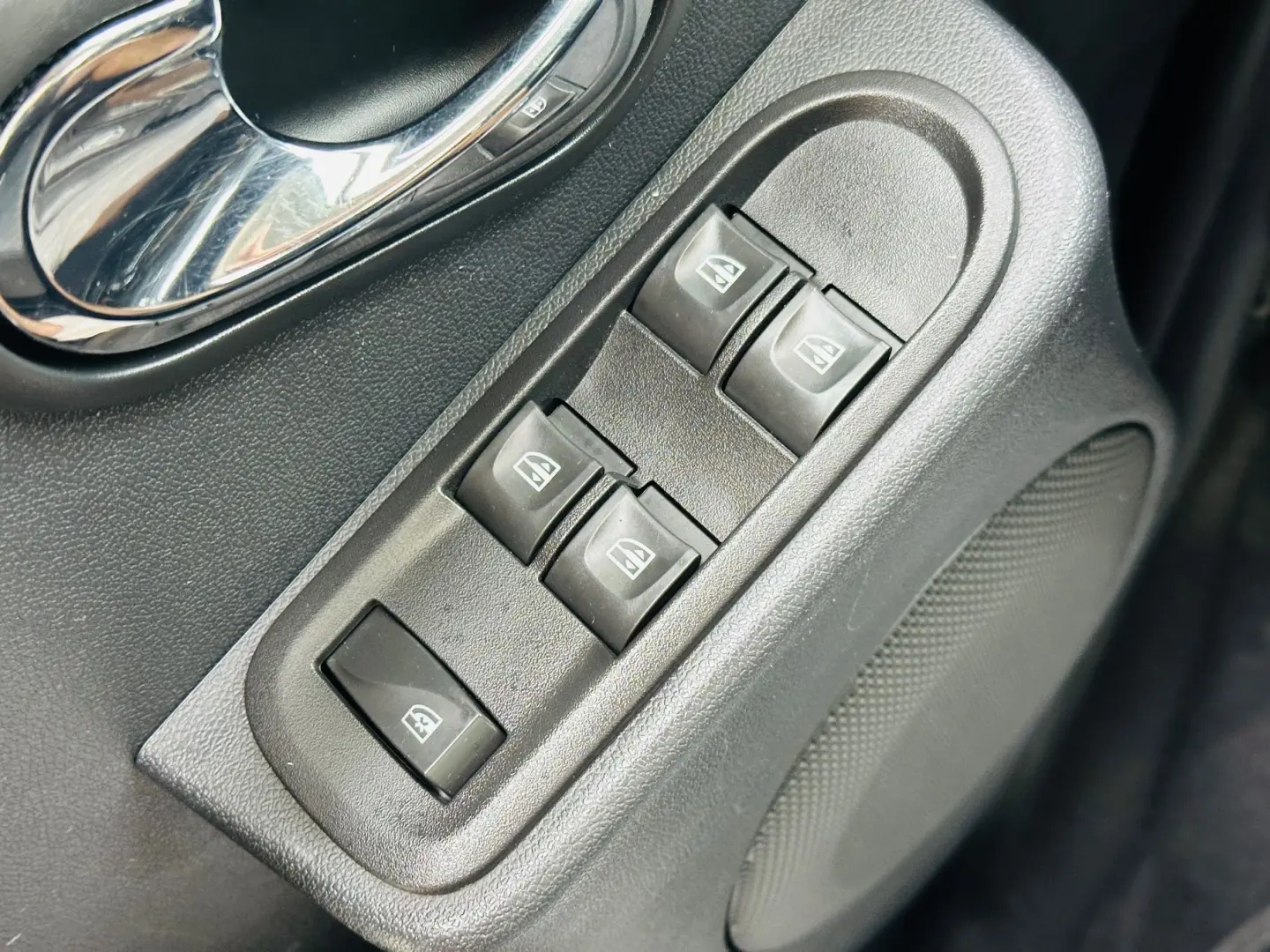 DACIA DUSTER 2014 1.2I E5 GARANTIE 12 LUNI Rate Avans 0 Doar