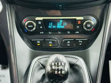 FORD KUGA 2014 2.0D E5 GARANTIE 12 LUNI Rate Avans 0 Doar cu