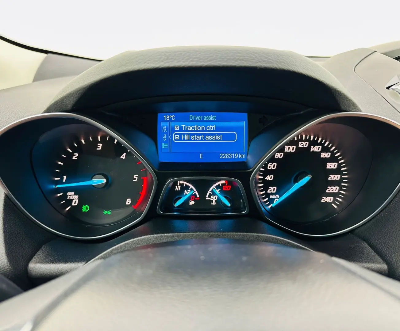 FORD KUGA 2014 2.0D E5 GARANTIE 12 LUNI Rate Avans 0 Doar cu