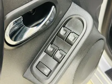 DACIA DUSTER 2016 1.5D E6 GARANTIE 12 LUNI Rate Avans 0 Doar