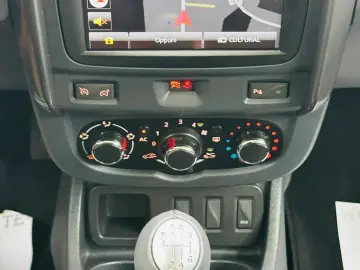 DACIA DUSTER 2014 1.2I E5 GARANTIE 12 LUNI Rate Avans 0 Doar