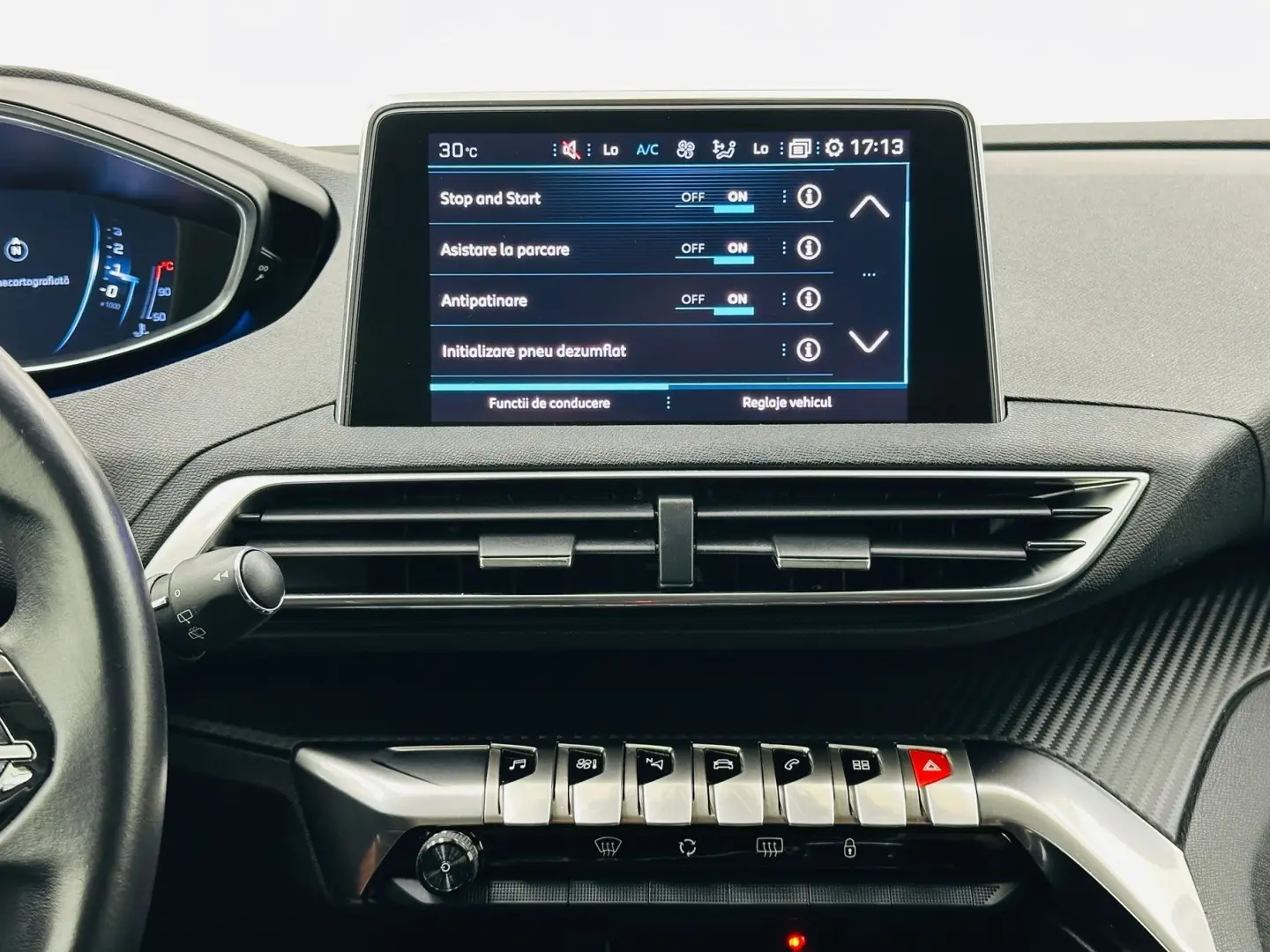 PEUGEOT 3008 2017 1.2I E6 GARANTIE 12 LUNI Rate Avans 0 Doar