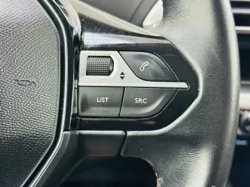 PEUGEOT 3008 2017 1.2I E6 GARANTIE 12 LUNI Rate Avans 0 Doar