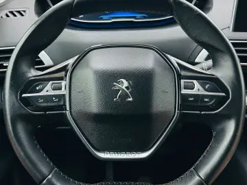 PEUGEOT 3008 2017 1.2I E6 GARANTIE 12 LUNI Rate Avans 0 Doar