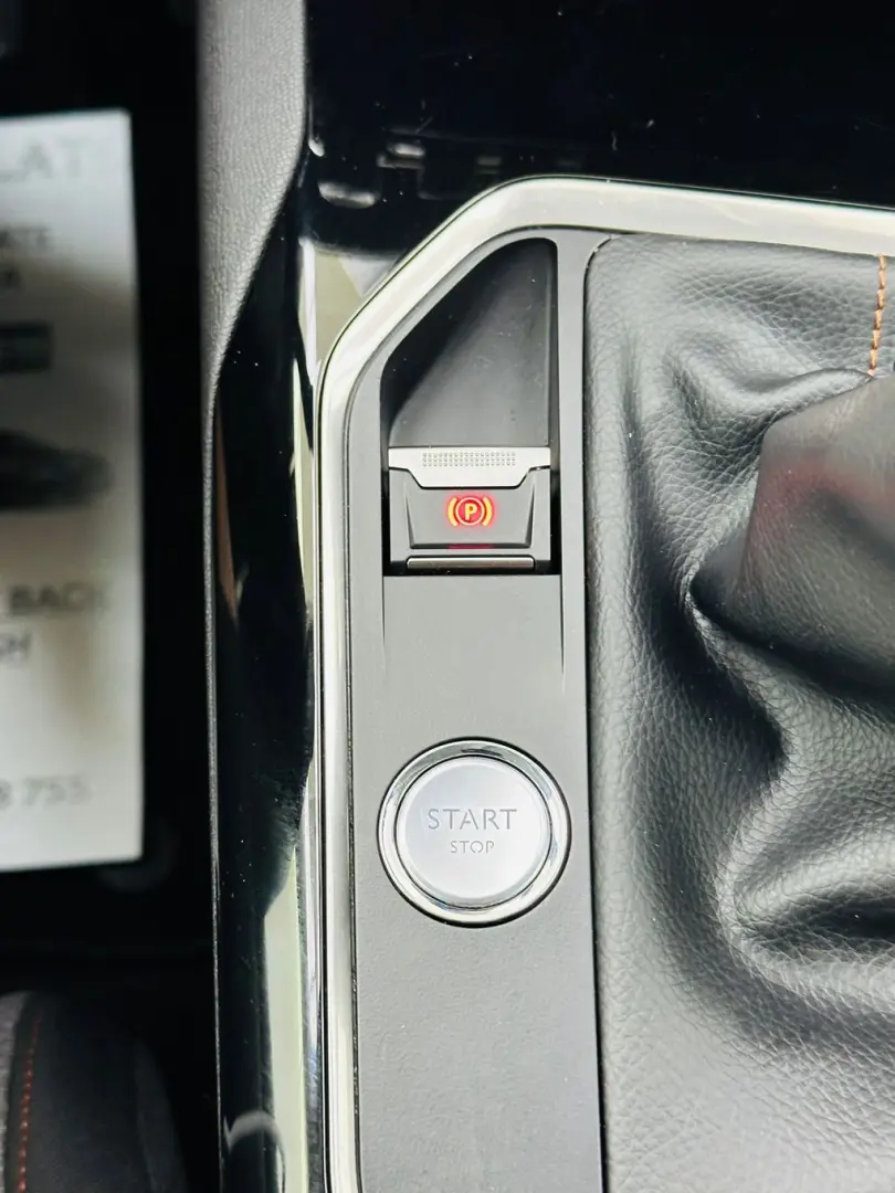 PEUGEOT 3008 2017 1.2I E6 GARANTIE 12 LUNI Rate Avans 0 Doar