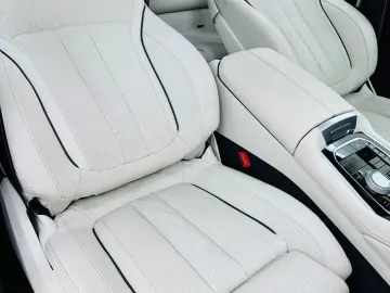 BMW X6 2024 3.0D E6 GARANTIE 12 LUNI Rate Avans 0 Doar cu Bu