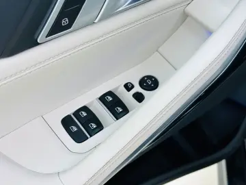 BMW X6 2024 3.0D E6 GARANTIE 12 LUNI Rate Avans 0 Doar cu Bu