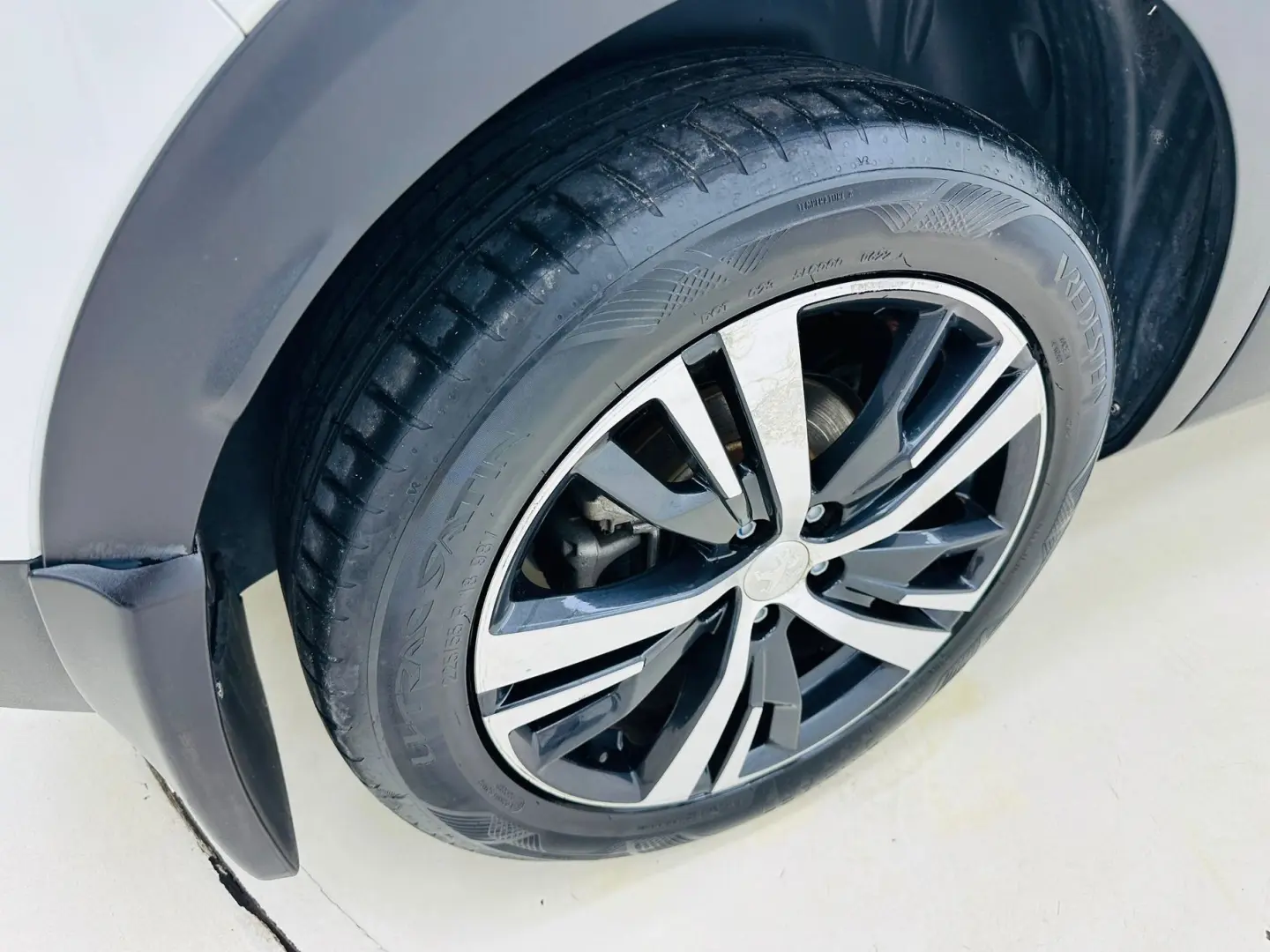 PEUGEOT 3008 2017 1.2I E6 GARANTIE 12 LUNI Rate Avans 0 Doar