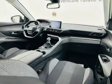 PEUGEOT 3008 2017 1.2I E6 GARANTIE 12 LUNI Rate Avans 0 Doar