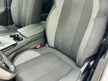 PEUGEOT 3008 2017 1.2I E6 GARANTIE 12 LUNI Rate Avans 0 Doar