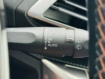 PEUGEOT 3008 2017 1.2I E6 GARANTIE 12 LUNI Rate Avans 0 Doar