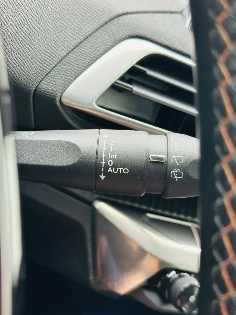 PEUGEOT 3008 2017 1.2I E6 GARANTIE 12 LUNI Rate Avans 0 Doar