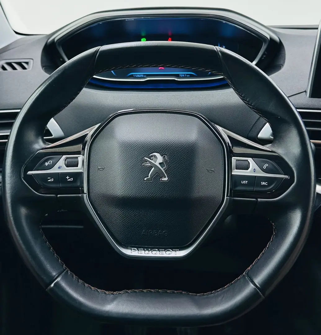 PEUGEOT 3008 2017 1.2I E6 GARANTIE 12 LUNI Rate Avans 0 Doar