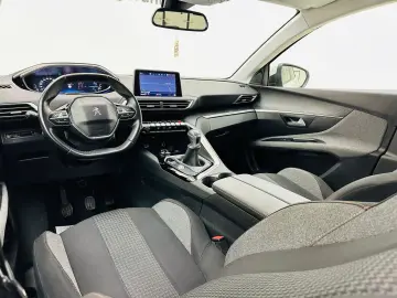 PEUGEOT 3008 2017 1.2I E6 GARANTIE 12 LUNI Rate Avans 0 Doar