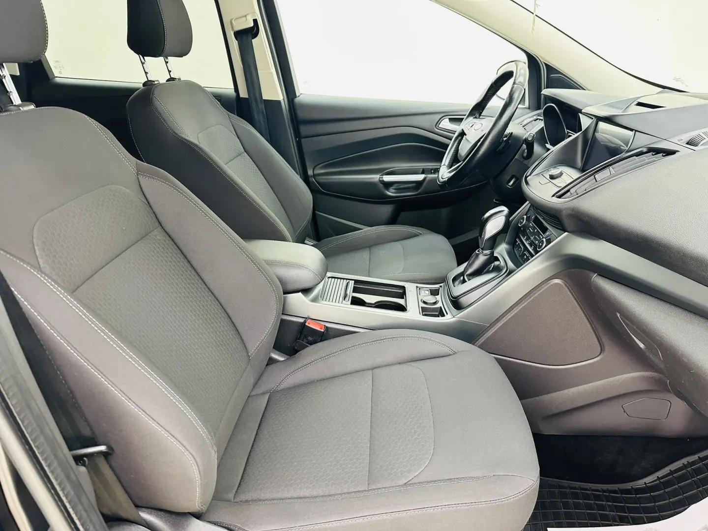 FORD KUGA 2017 1.5D E6 RATE AVANS 0 Doar Cu Buletinul