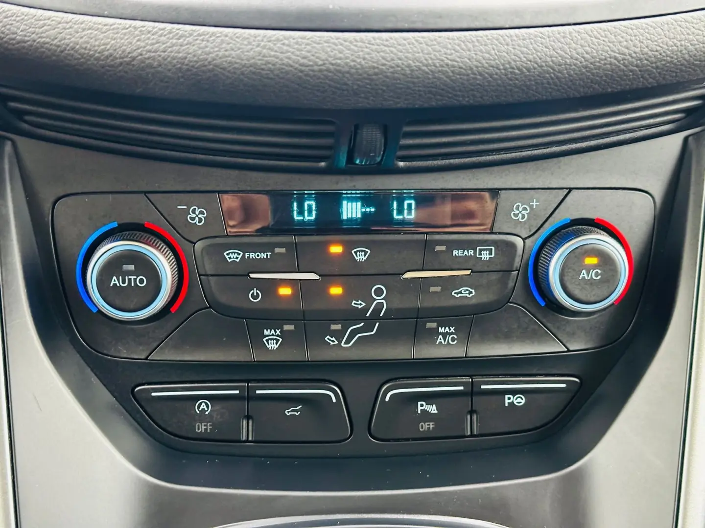 FORD KUGA 2017 1.5D E6 RATE AVANS 0 Doar Cu Buletinul