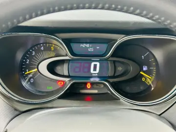 RENAULT CAPTUR 2013 1.5D E5 Rate Avans 0 Doar Cu Buletinul