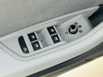 AUDI A4 2016 2.0D E6 Rate Avans 0 Doar Cu Buletinul