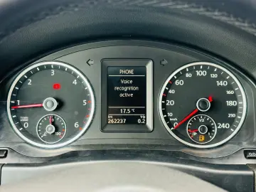 VOLKSWAGEN TIGUAN 2012 2.0D E5 GARANTIE 12 LUNI Rate Avans 0