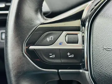 PEUGEOT 3008 2017 1.2i E6 Garantie 12 Luni  Rate Avans 0 Doa