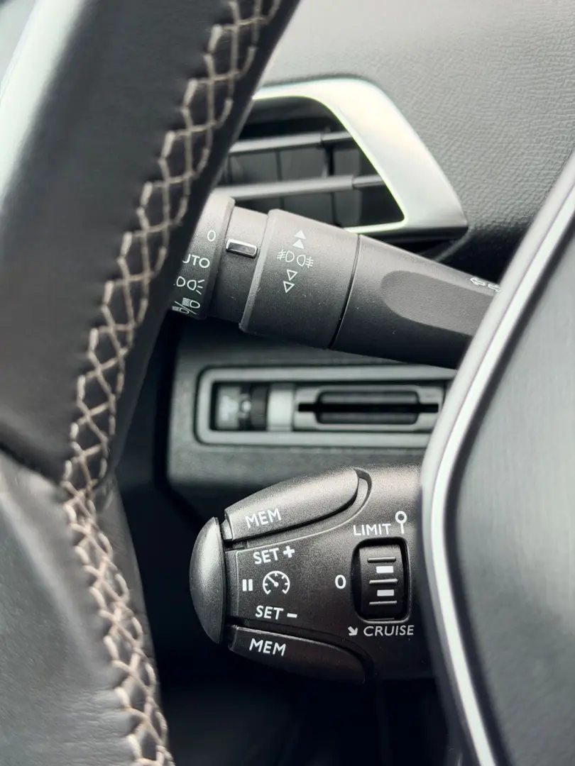 PEUGEOT 3008 2017 1.2i E6 Garantie 12 Luni Rate Avans 0 Doar