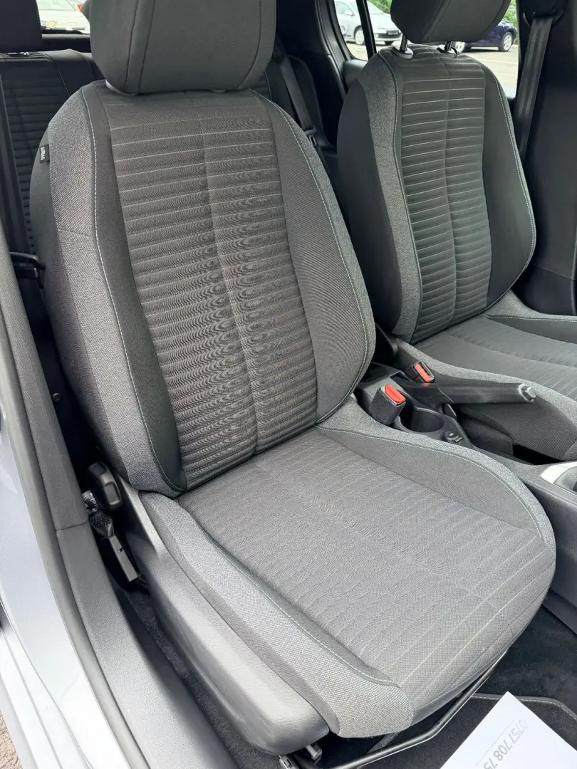 PEUGEOT 208 2021 1.5D E6 Garantie 12  Luni Rate Avans 0 Doar