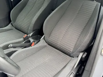 PEUGEOT 208 2021 1.5D E6 Garantie 12  Luni Rate Avans 0 Doar