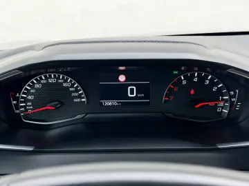 PEUGEOT 208 2021 1.5D E6 Garantie 12  Luni Rate Avans 0 Doar