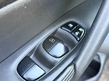 NISSAN X-TRAIL 2015 1.6D E6 Garantie 12 Luni Rate Avans 0 Do