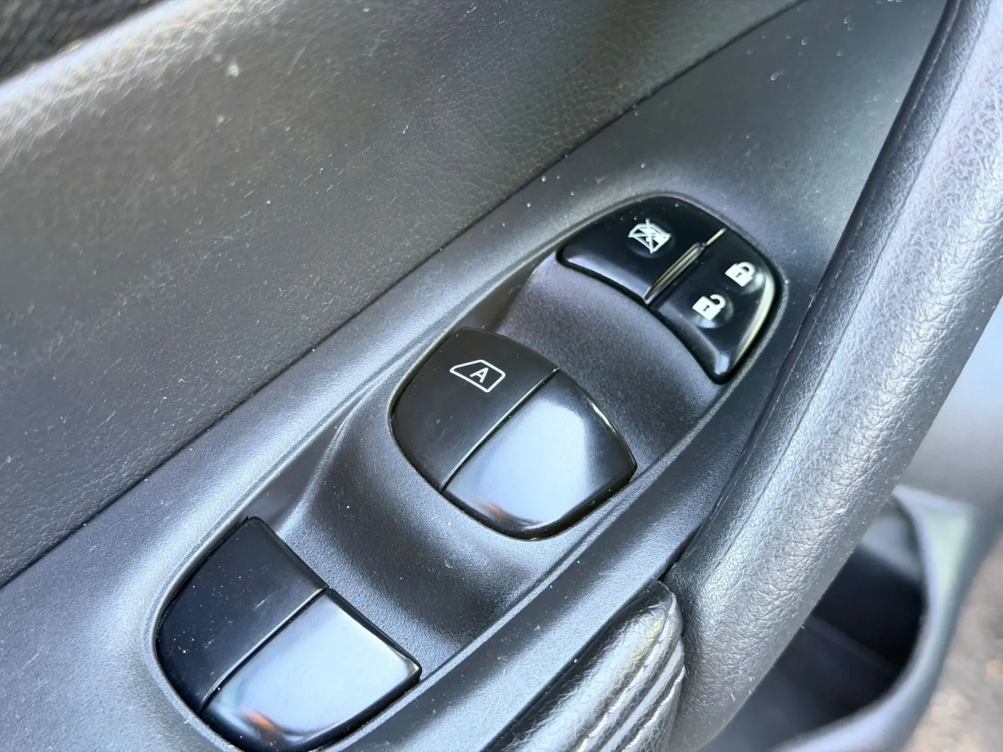 NISSAN X-TRAIL 2015 1.6D E6 Garantie 12 Luni Rate Avans 0 Do