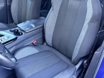 PEUGEOT 3008 2018 1.2i E6 Garantie 12  Luni Rate Avans 0 Doa