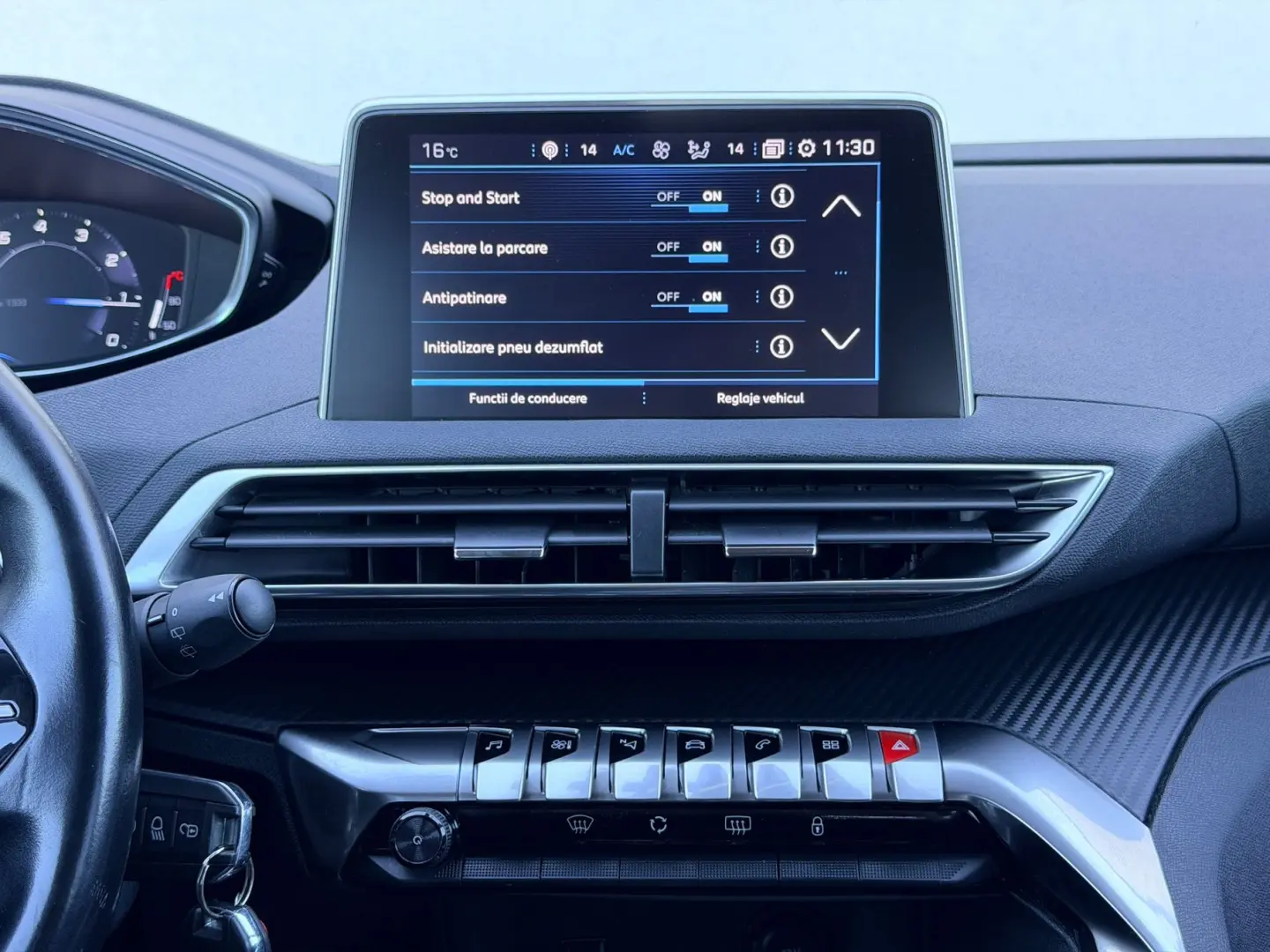 PEUGEOT 3008 2018 1.2i E6 Garantie 12  Luni Rate Avans 0 Doa