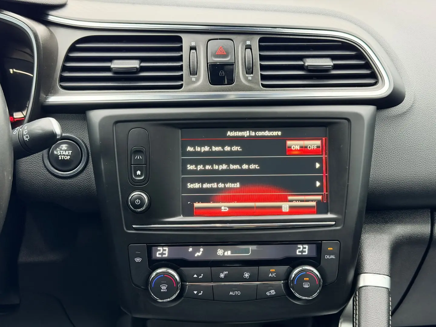 RENAULT KADJAR 2015 1.6D E6 4x4 Garantie 12 Luni Rate Avans