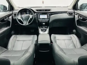 NISSAN Qashqai Nissan Qashqai 1.6 DCI AUTOMAT