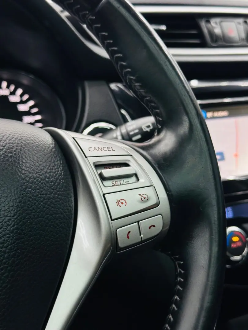 NISSAN Qashqai Nissan Qashqai 1.6 DCI AUTOMAT