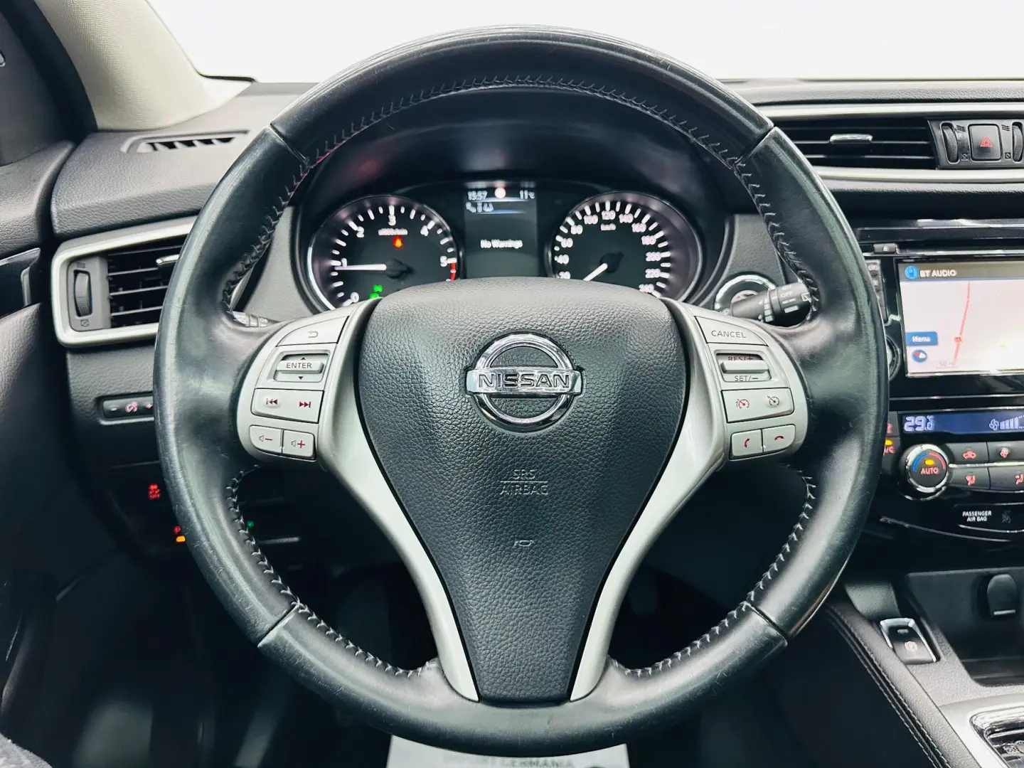 NISSAN Qashqai Nissan Qashqai 1.6 DCI AUTOMAT