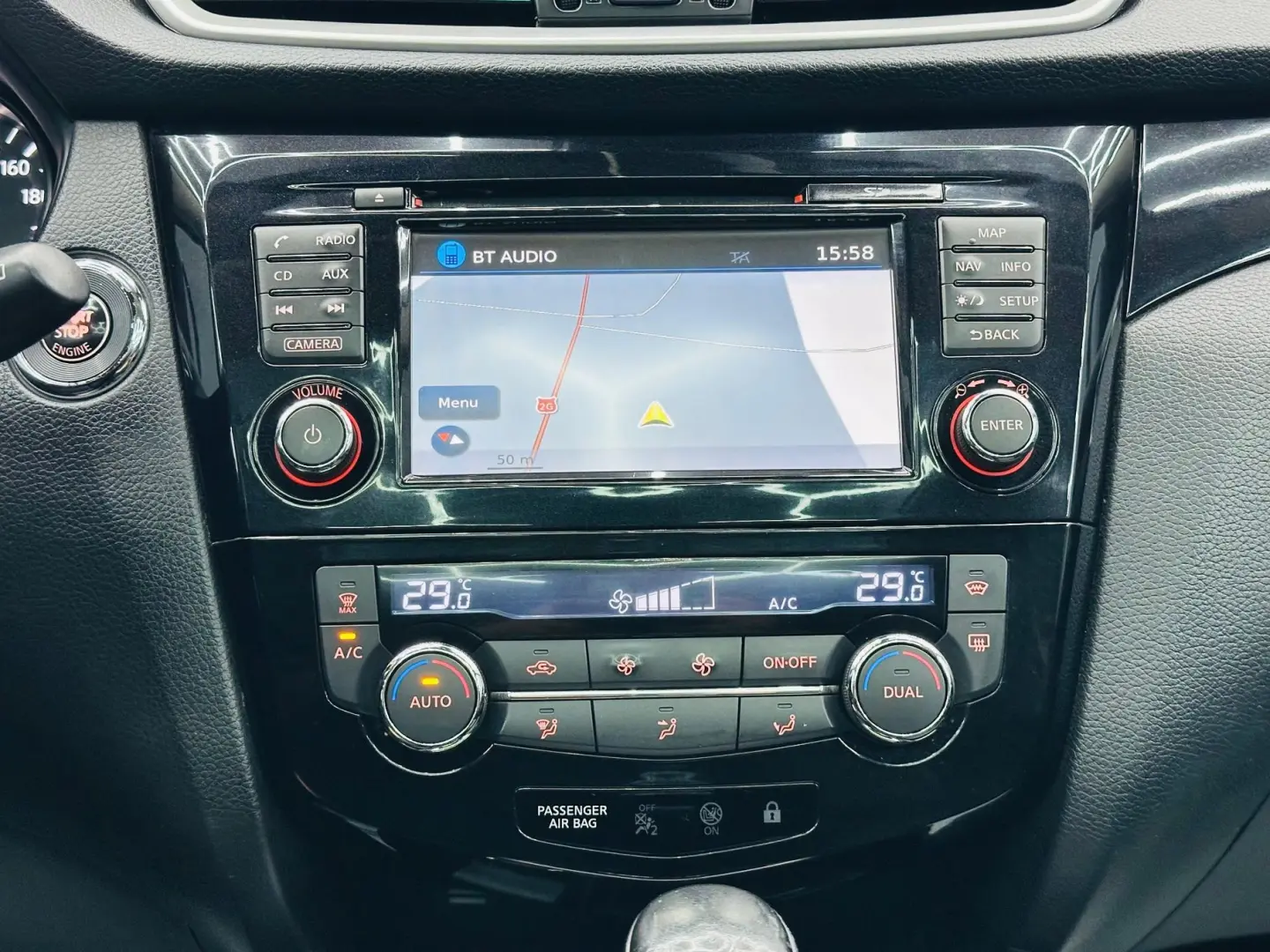 NISSAN Qashqai Nissan Qashqai 1.6 DCI AUTOMAT