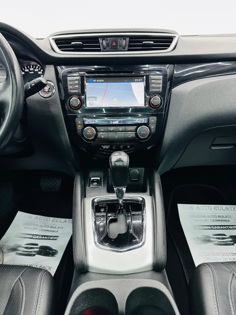 NISSAN Qashqai Nissan Qashqai 1.6 DCI AUTOMAT