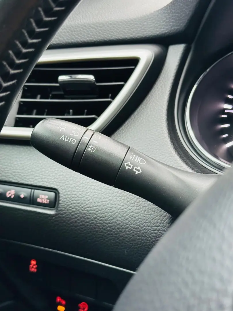 NISSAN Qashqai Nissan Qashqai 1.6 DCI AUTOMAT