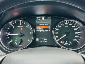 NISSAN Qashqai Nissan Qashqai 1.6 DCI AUTOMAT