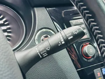 NISSAN Qashqai Nissan Qashqai 1.6 DCI AUTOMAT