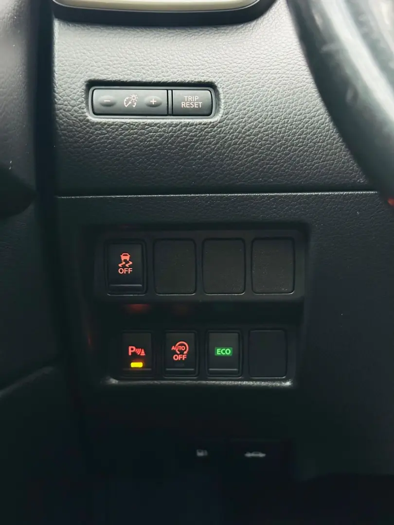 NISSAN Qashqai Nissan Qashqai 1.6 DCI AUTOMAT